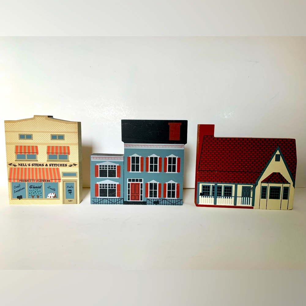 Vintage - The Cat’s Meow Village - Lot of 3 Collectible Buildings and Stores